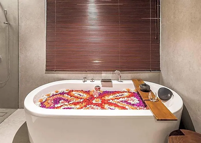 Maar & Ubud By Ini Vie Hospitality ホテル